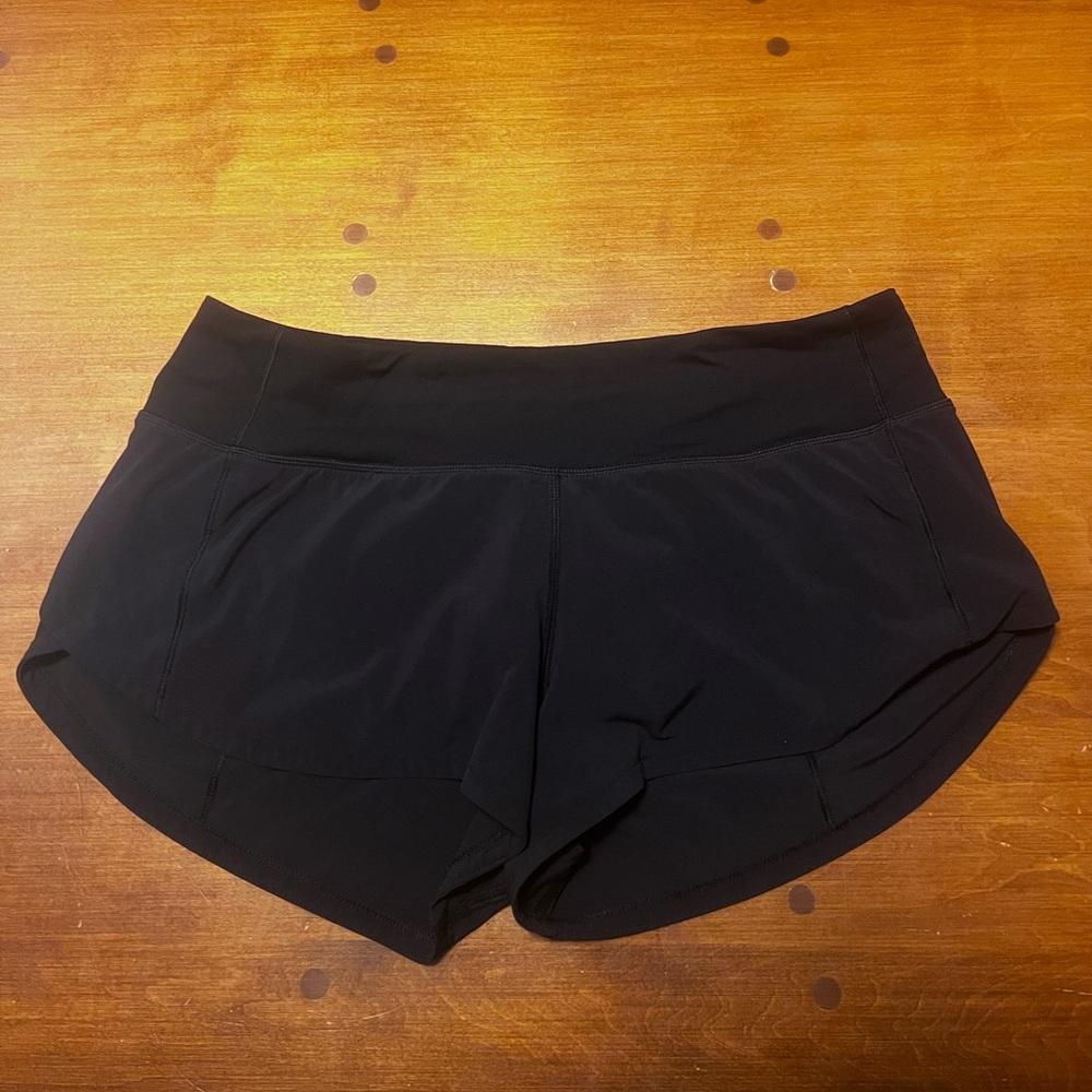 Lululemon Woman’s Speed Up Shorts Size 4 Regular